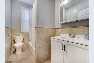 564 Sanford Ave, Newark, NJ 07106 - Photo 10