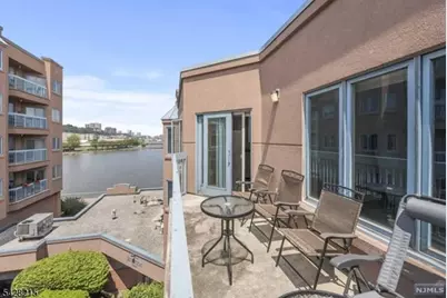 406 Jefferson Court #PH6, Edgewater, NJ 07020 - Photo 16