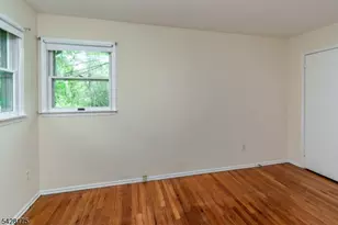19 Floral Rd, Raritan Township, NJ 08822 - Photo 22