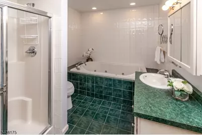 19 Floral Rd, Raritan Township, NJ 08822 - Photo 18