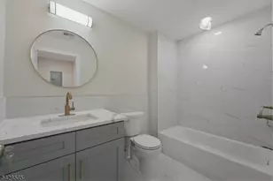 271 Schley St, Newark, NJ 07112 - Photo 38
