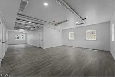 271 Schley St, Newark, NJ 07112 - Photo 40
