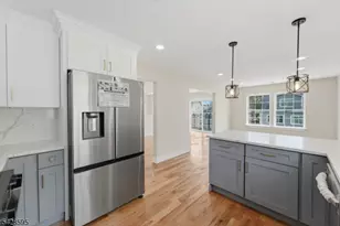 271 Schley St, Newark, NJ 07112 - Photo 30