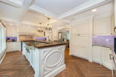45 Junard Dr, Morris Township, NJ 07960 - Photo 2