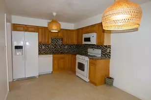 55 Smith St, Perth Amboy, NJ 08861 - Photo 8
