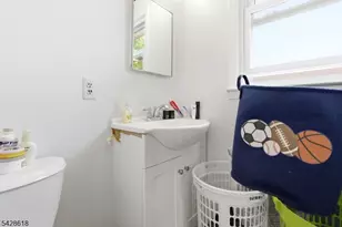 1129 E Henry St, Linden, NJ 07036 - Photo 32