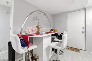 1129 E Henry St, Linden, NJ 07036 - Photo 36