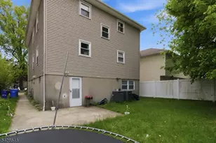 1129 E Henry St, Linden, NJ 07036 - Photo 42