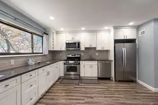 904D Merritt Dr, Hillsborough Township, NJ 08844 - Photo 8