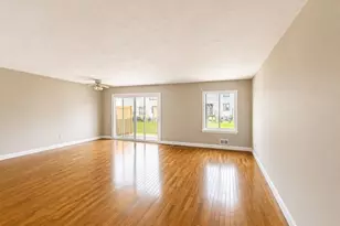 904D Merritt Dr, Hillsborough Township, NJ 08844 - Photo 4