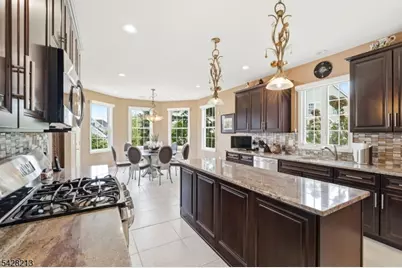 11 Burr Pl, Franklin Township, NJ 08873 - Photo 10