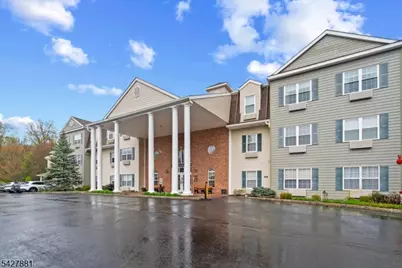 2 Richmond Road #306, West Milford, NJ 07480 - Photo 2