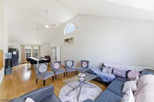 30 Elinora Dr, Wanaque, NJ 07465 - Photo 6