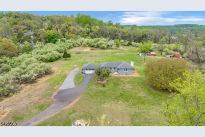 326 Riegelsville Rd, Holland Township, NJ 08848 - Photo 1