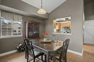 20 Crestmont Rd, Bedminster Township, NJ 07921 - Photo 8