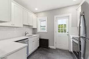 9 Main St, Sparta Township, NJ 07871 - Photo 2