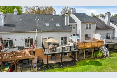 8 Delaware Ln, Branchburg Township, NJ 08876 - Photo 2