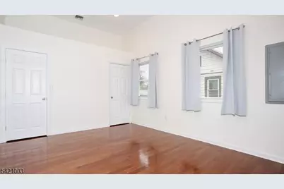 26 Mohawk Ave, Parsippany, NJ 07034 - Photo 20