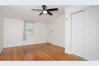 26 Mohawk Ave, Parsippany, NJ 07034 - Photo 16