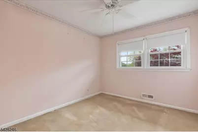 27 Fraley Dr, Franklin Township, NJ 08873 - Photo 18