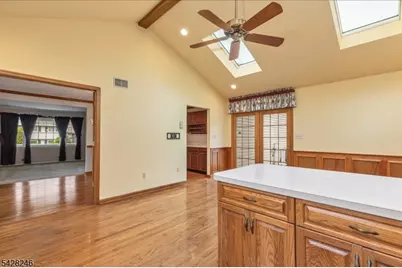 27 Fraley Dr, Franklin Township, NJ 08873 - Photo 14