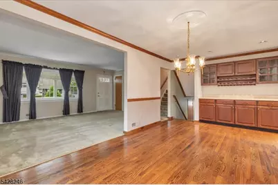 27 Fraley Dr, Franklin Township, NJ 08873 - Photo 10