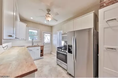 226 Irwin Street, Phillipsburg, NJ 08865 - Photo 14