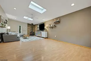 14 Parker Rd, Mount Arlington, NJ 07856 - Photo 16