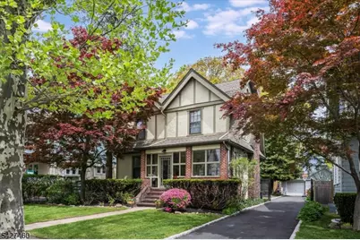 81 Evergreen Ave, Bloomfield Twp., NJ 07003 - Photo 4
