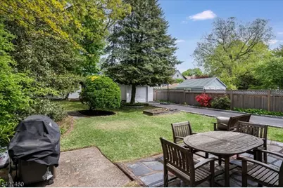 81 Evergreen Ave, Bloomfield Twp., NJ 07003 - Photo 42