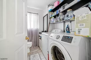 24 Johnson Ave, Newark, NJ 07108 - Photo 24