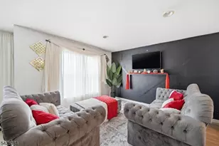 24 Johnson Ave, Newark, NJ 07108 - Photo 20