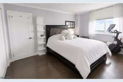 100 Manhattan Ave #1612, Union City, NJ 07087 - Photo 10