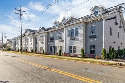 66 Mount Prospect Ave #4, Clifton, NJ 07013 - Photo 1