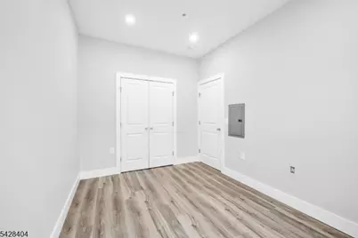 66 Mount Prospect Ave #4, Clifton, NJ 07013 - Photo 6