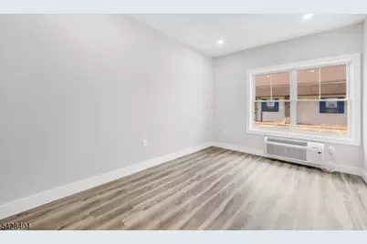 66 Mount Prospect Ave #4, Clifton, NJ 07013 - Photo 8