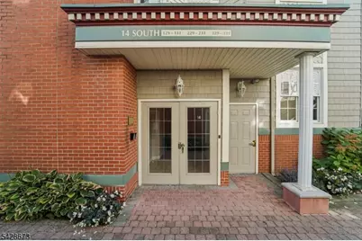 129 The Promenade, Edgewater, NJ 07020 - Photo 16