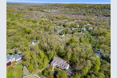 8 Waldron Dr, Bridgewater, NJ 08836 - Photo 44