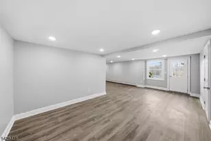 4 Hillside Rd, Rockaway Township, NJ 07866 - Photo 12