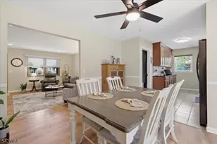 47 Pudding Stone Way, Lopatcong Township, NJ 08865 - Photo 8