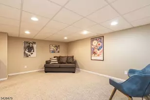 55 Janelle Ct, Bedminster Township, NJ 07921 - Photo 36