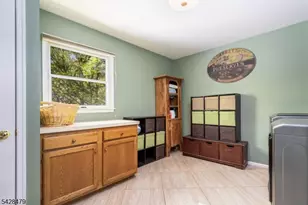 55 Janelle Ct, Bedminster Township, NJ 07921 - Photo 26