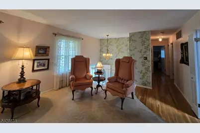 3 Perrelli Ln, Jefferson Township, NJ 07438 - Photo 6