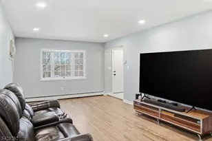 153 Smallwood Ave, Belleville, NJ 07109 - Photo 4