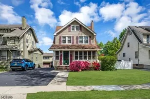 1281 Longfellow Ave, Teaneck Township, NJ 07666 - Photo 1