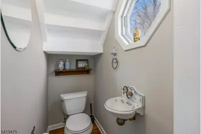 10 Thompson St, Bernardsville, NJ 07924 - Photo 14