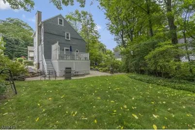 10 Thompson St, Bernardsville, NJ 07924 - Photo 30
