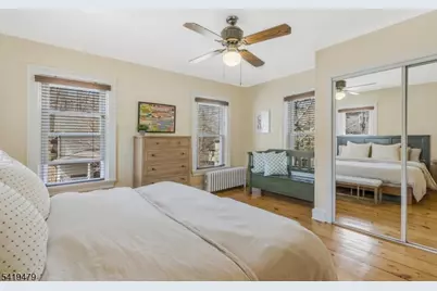 10 Thompson St, Bernardsville, NJ 07924 - Photo 20