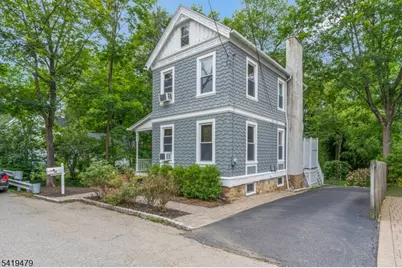 10 Thompson St, Bernardsville, NJ 07924 - Photo 2