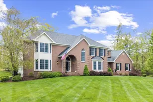27 Shy Creek Rd, Alexandria Township, NJ 08867 - Photo 2